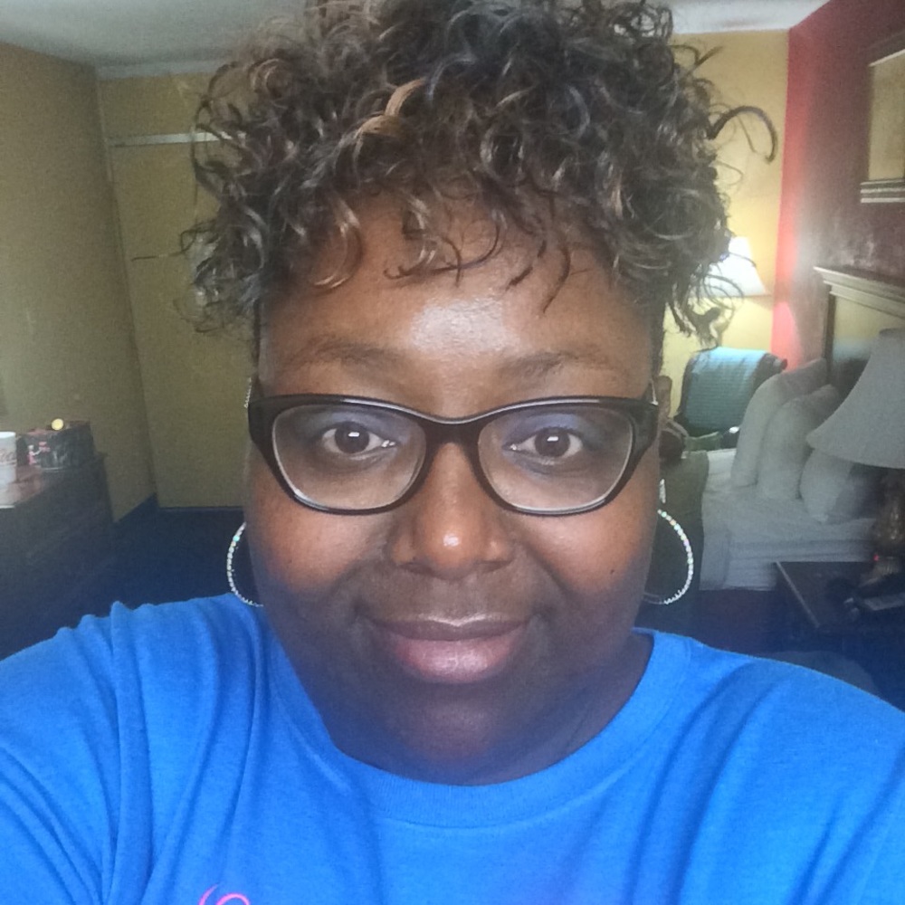 Meet your Posher, Tina